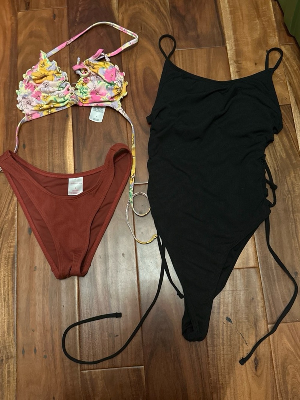 Black Girls' One-Piece Swimsuit - Black BUNDELS